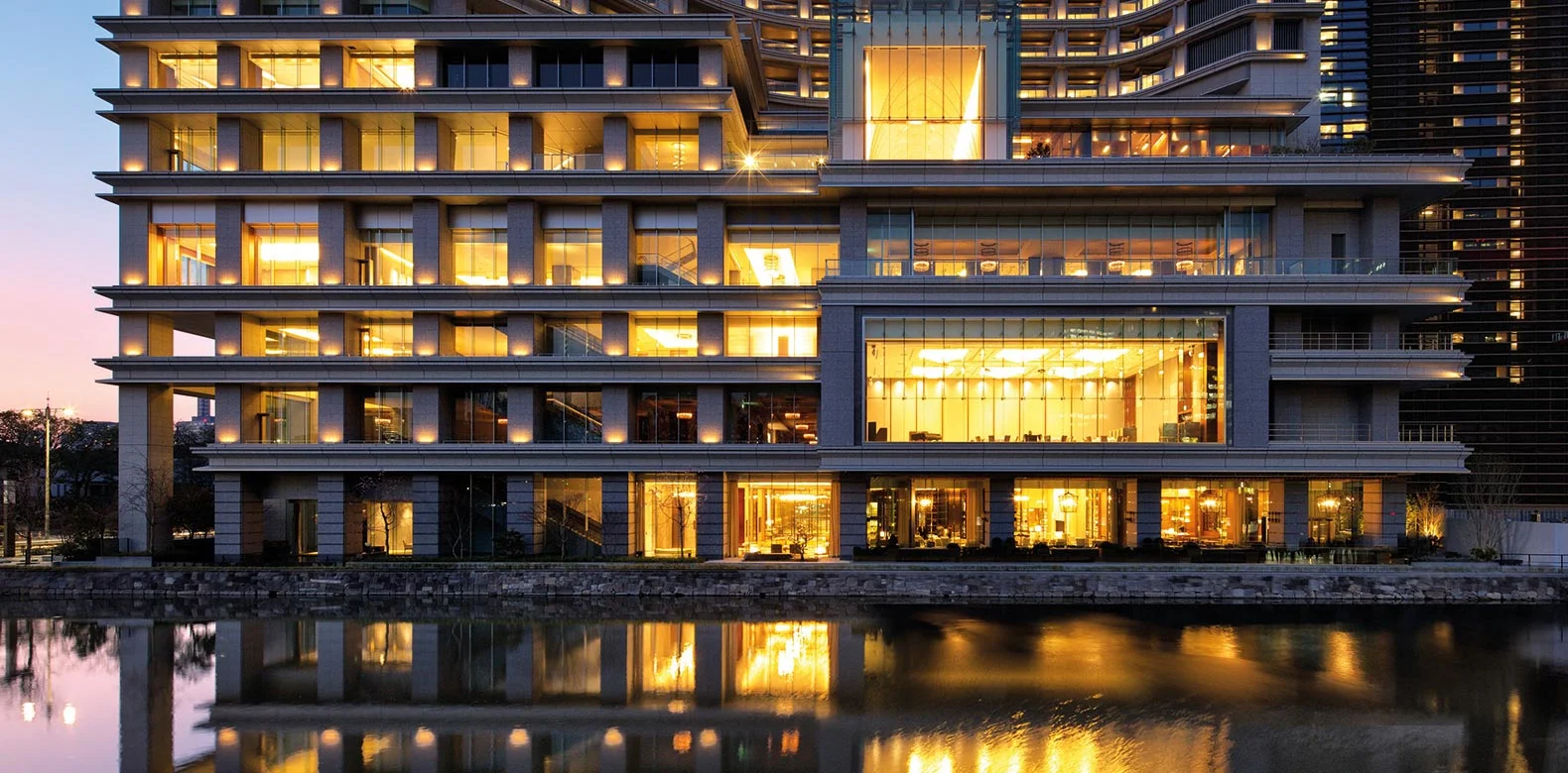 Janu Tokyo