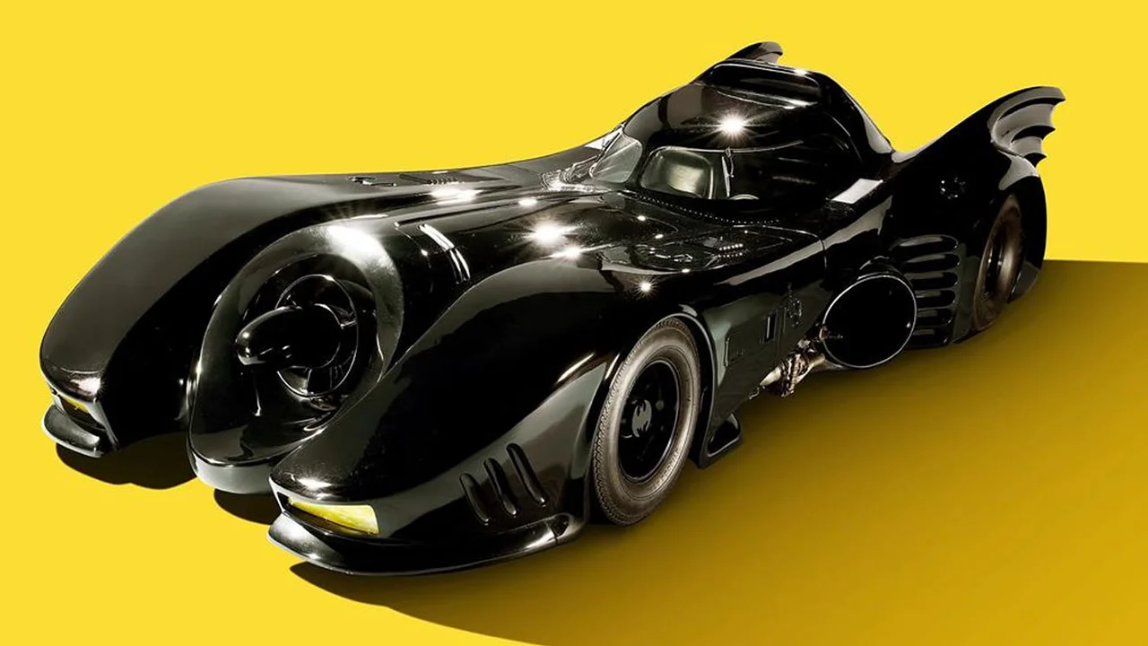 ของเล่นคนรวยที่แท้ทรู! ประมูล Batmobile 1992 ประเมิน 234 ล้านบาท